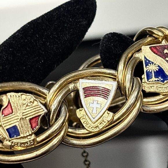 Vintage Gold Tone Heraldic Enamel Shield Link Bracelet 7" - Picture 8 of 14